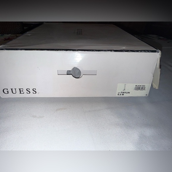 Guess Platform Logo Taylin over the knee boot. Sexy & Comfy all in one! New/Box - Picture 13 of 13
